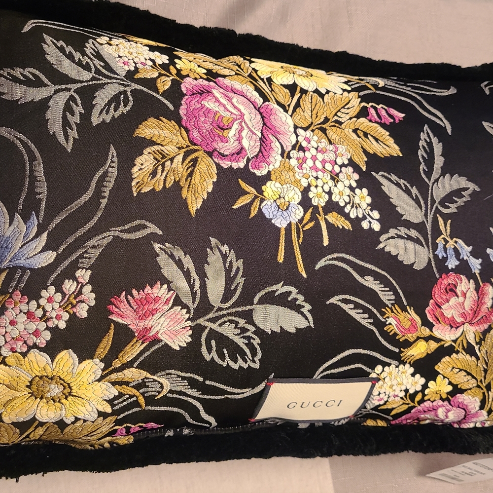 Gucci red pillow